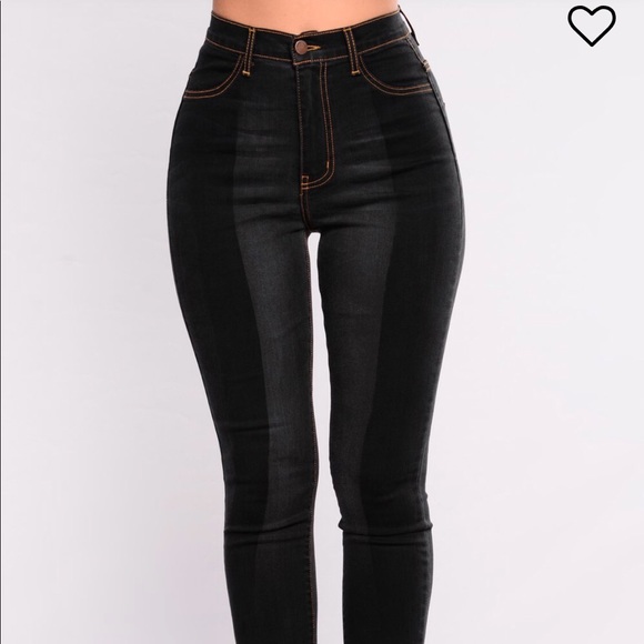 SOLD Fashion Nova “In the Mood” Skinny Jeans - Picture 2 of 3